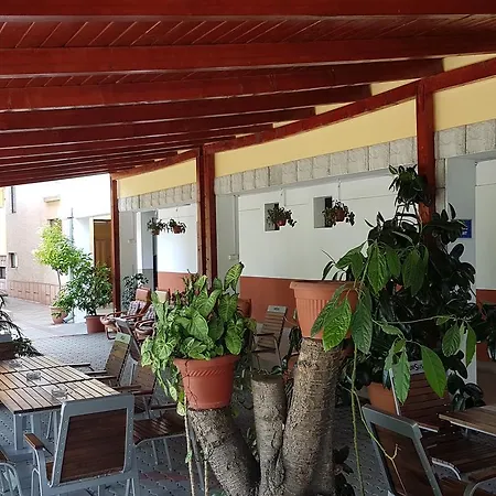 Pacific Motel *